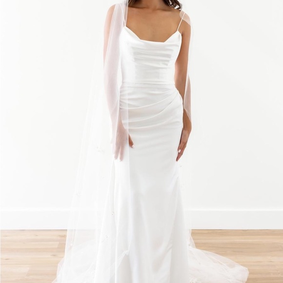 Wtoo Clea wedding dress size 8 - Picture 3 of 10